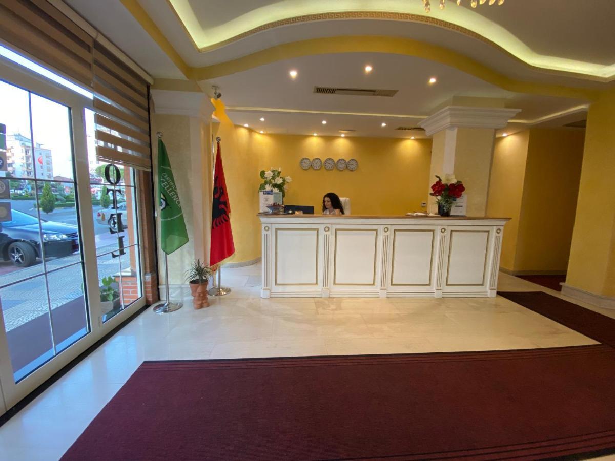 The Red Bricks Hotel Shkoder Ngoại thất bức ảnh